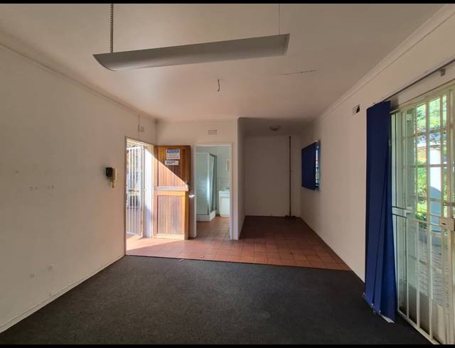 164M² OFFICE TO LET IN MELROSE ESTATE